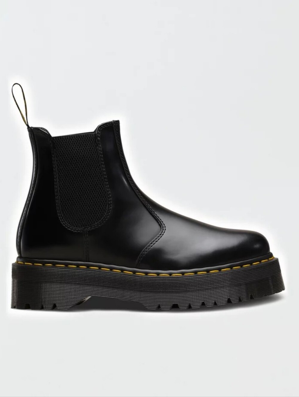 Women’s Dr. Martens Black Platform Chelsea Boots NWT Size 7